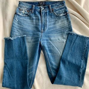 High waisted jeans
